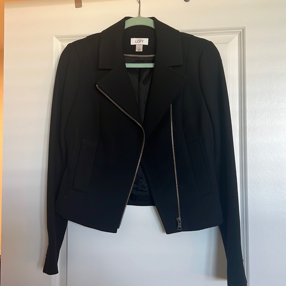Black Loft Blazer jacket
